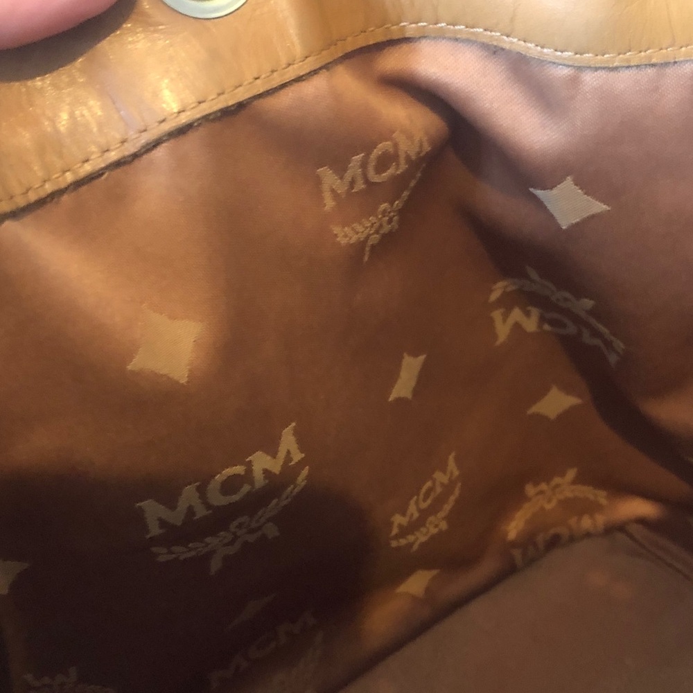 MCM classic signature leather shoulder bag with drawstring & authenticity cards - Picture 14 of 16